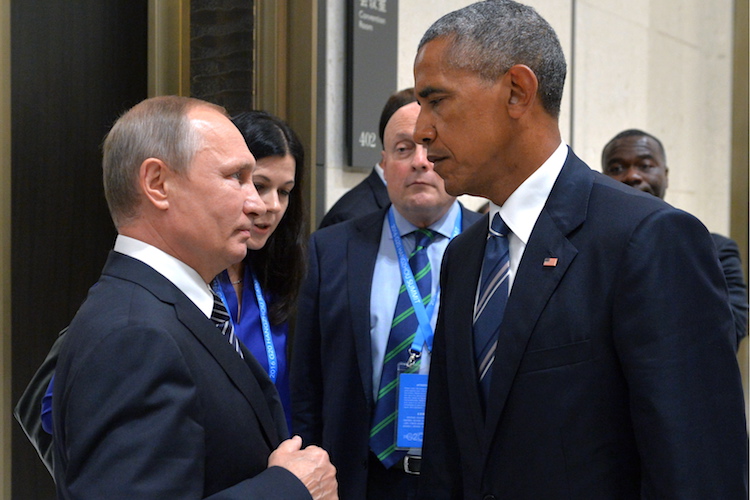 Эксперты: США не стоит продвигать демократию в России, это может сыграть на руку Путину